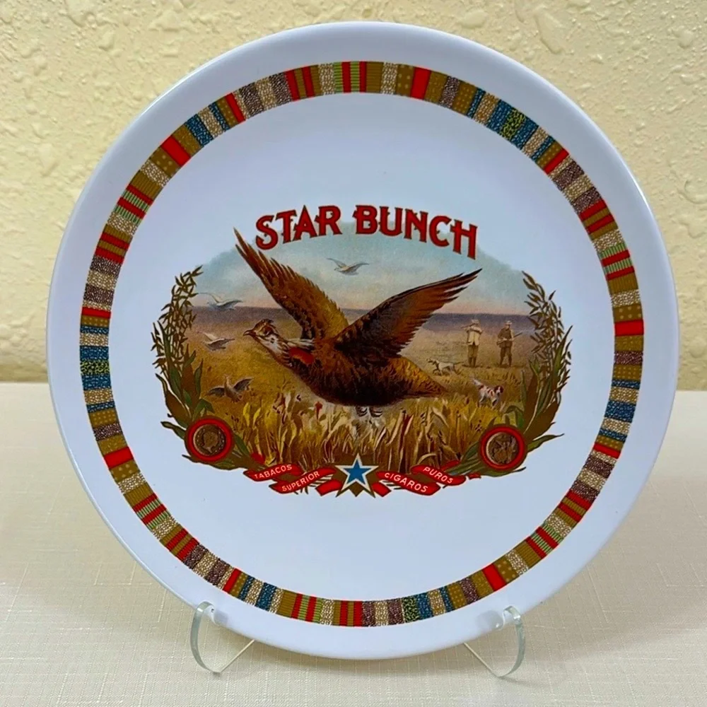 Pottery Barn Rustic Red and Brown Star Bunch Fireside Club Plate
